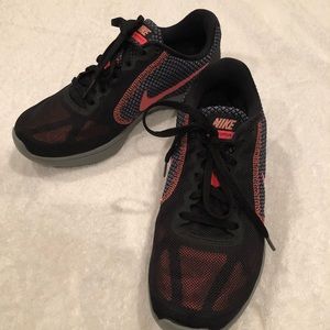 Nike Revolution 3 Running shoes